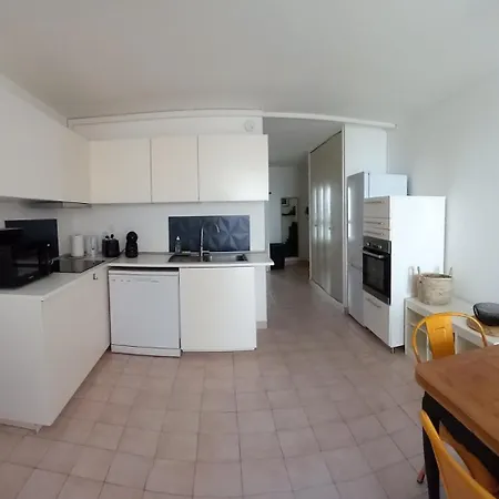 Cap Corniche, Beau T2 Climatisé En Front De ! Appartement Sète
