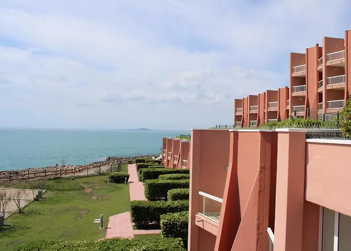 Seteosoleil Апартаменты *