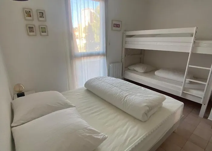 Апартаменты Seteosoleil Сет