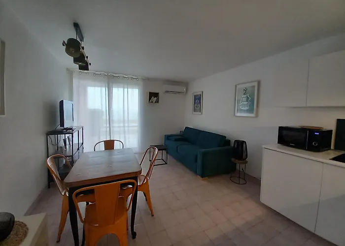 Seteosoleil Апартаменты Сет